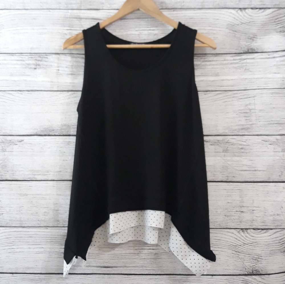 Women's Sleeveless Top size Petite M